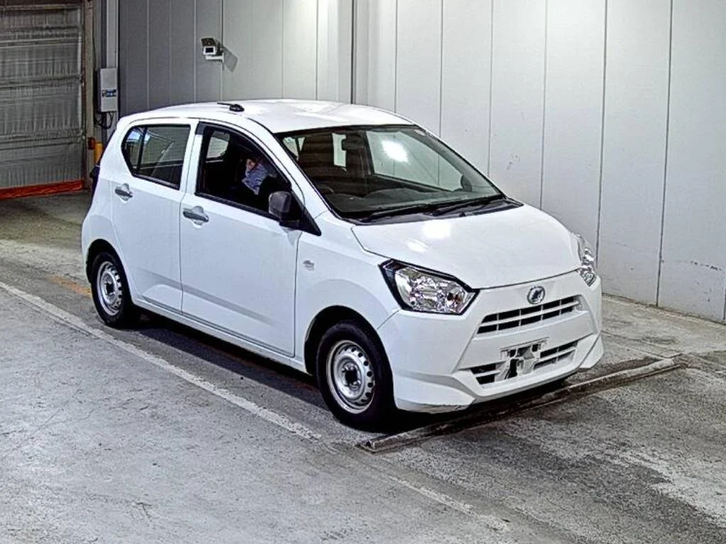 Daihatsu Mira e:S LA350S 2019